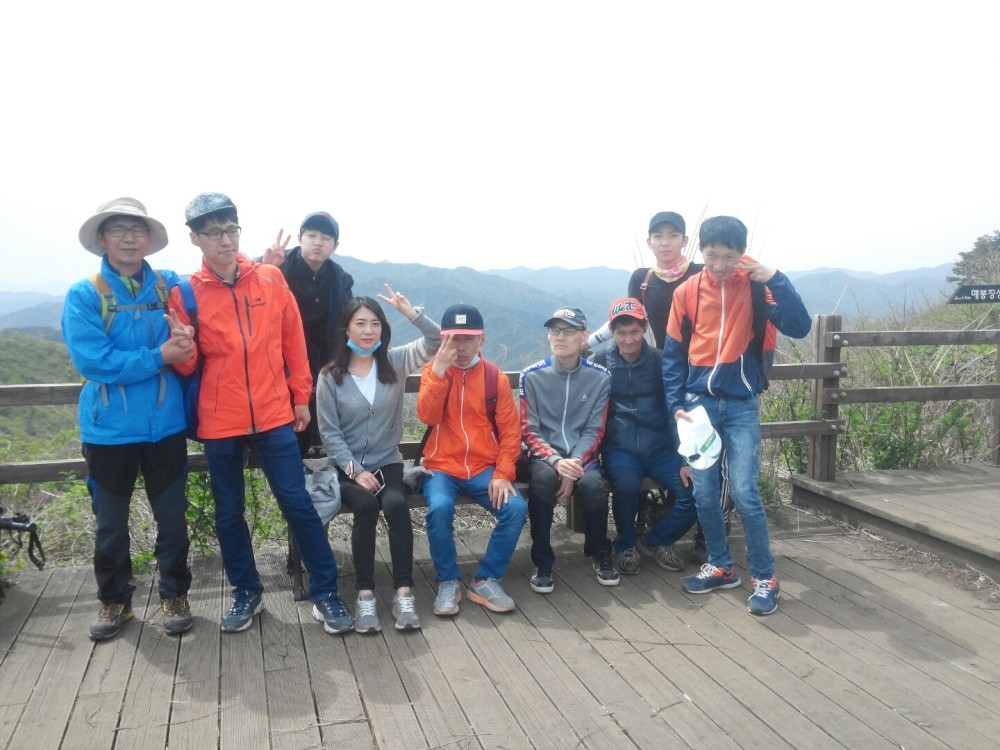 c954867abb9dd9d4df3d17e2da68ef67_1761470594_4332.jpg